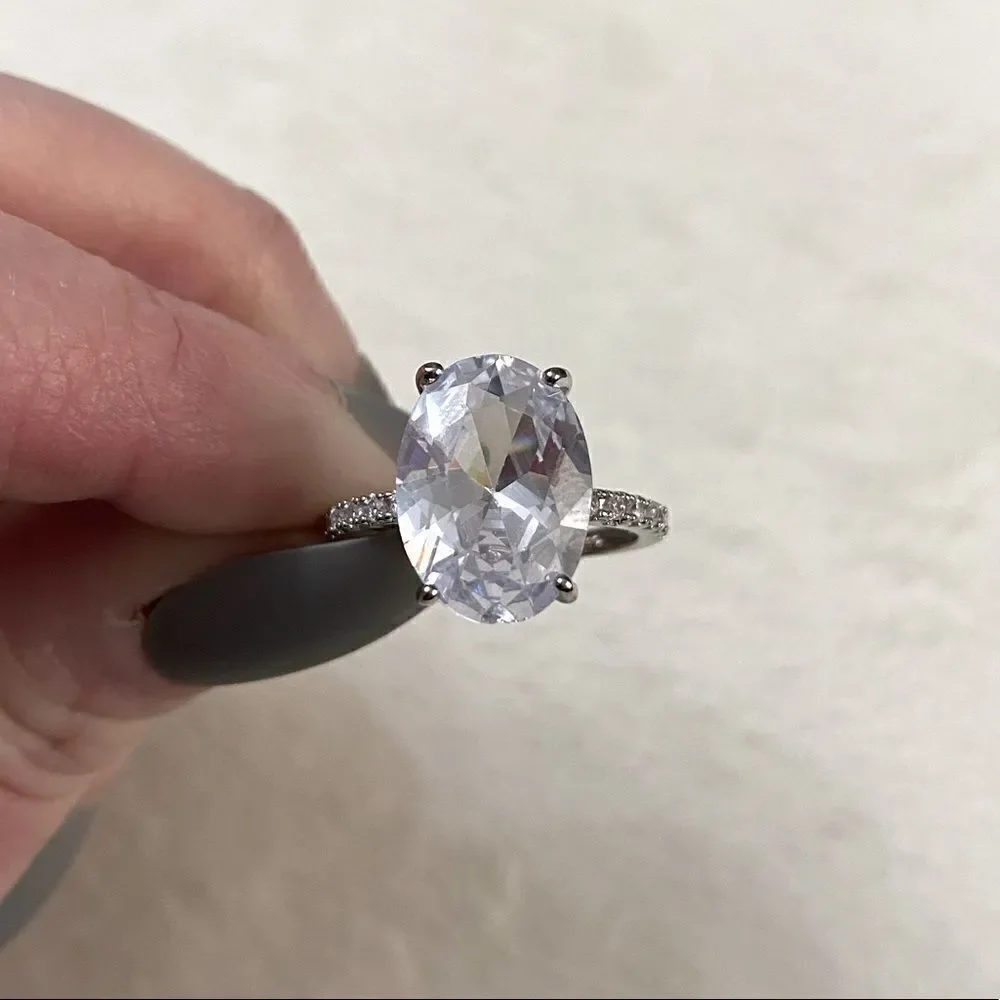 The Standing Ovation 5 ct Oval Cut White Sapphire 925 Silver ring size 8